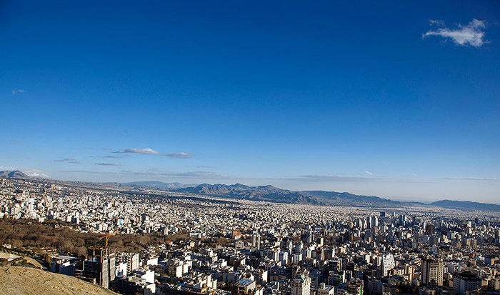 افزایش موقتی غلظت آلاینده‌ها در هوای تهران طی امروز