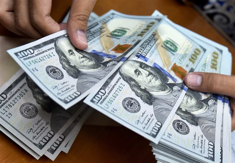 تخصیص ۲.۸میلیارد دلار ارز دولتی به کالاهای اساسی تا خرداد