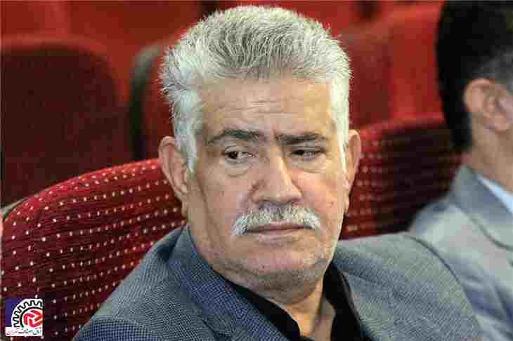 حضور پررنگ دلال ها در نبود نظارت هاي دقيق/ مگر مي شود کالايي۴۰ درصد ارزان تر از فروش باشد!